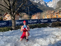 Medal success for ice swimmer