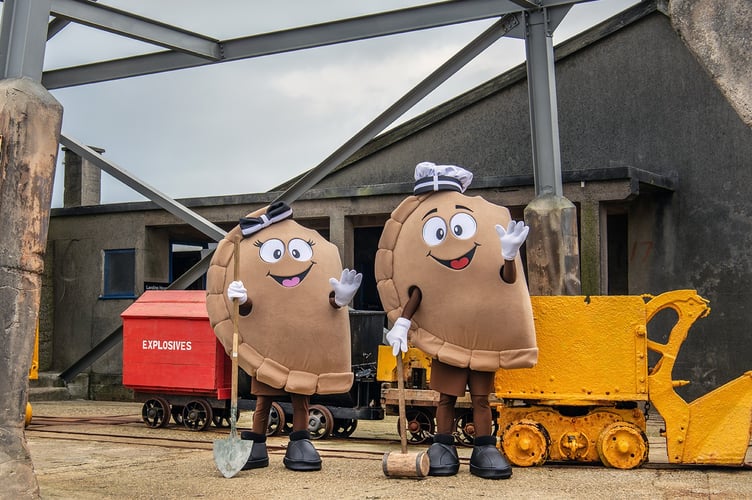 Mr & Mrs Pasty at Geevor