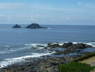 Iconic sights in breathtaking Cornish location