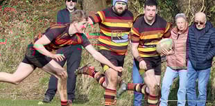 Ashes aim for successive victories at mid-table St Ives