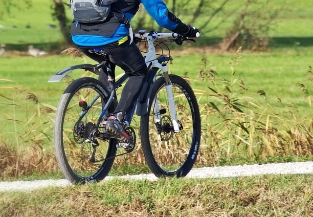 A third of British cyclists are unknowingly breaking the law