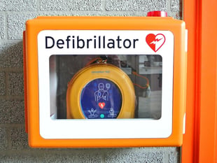 Councillors agree on town hall defibrillator