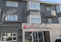 Hotel denies it is housing asylum seekers