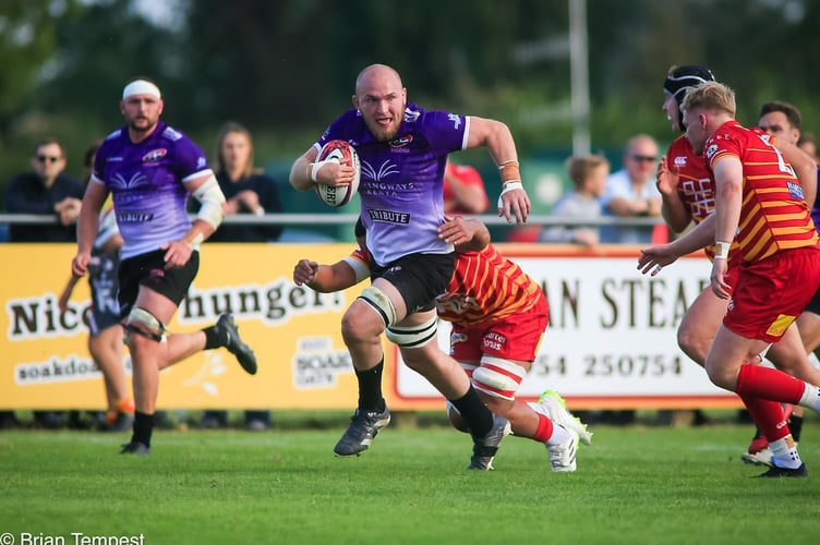 Josh King is the latest name to commit his future to Championship club Cornish Pirates