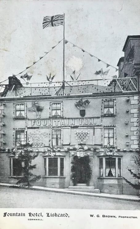 The Fountain Inn when the Royal Cornwall Show arrived in Liskeard in 1907