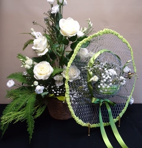 One of the creative arrangements made by Janet Ward as part of her demonstration entitled “Easter Inspirations” at the Liskeard Flower Club's April meeting