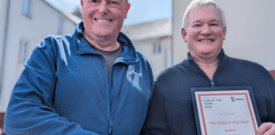 Pub presented with prestigious award