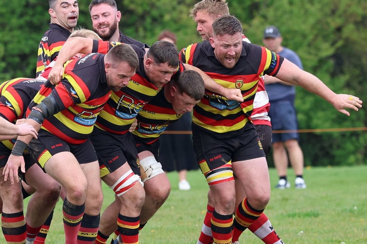 Saltash v Midsomer Norton.