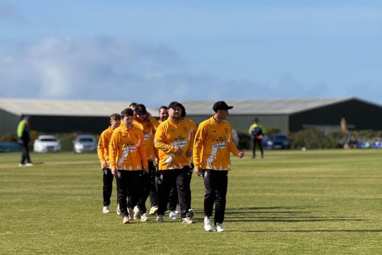 Cornwall v Oxfordshire.