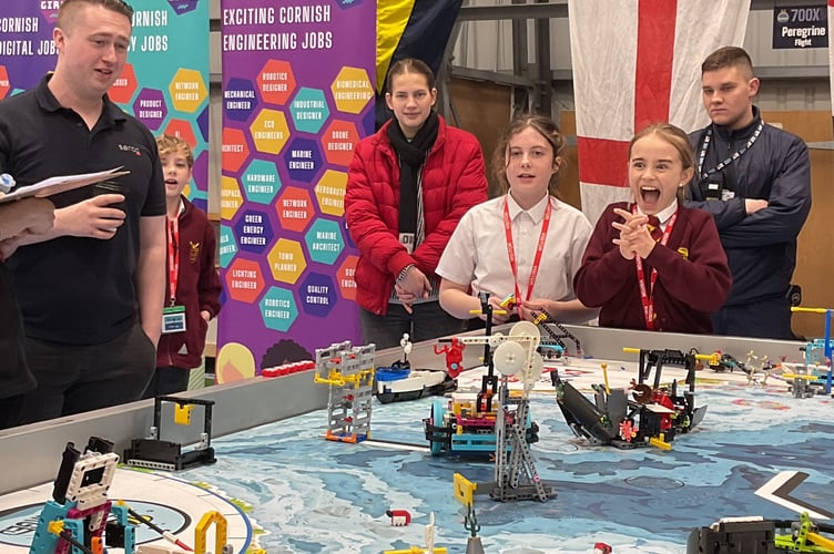 Seven brilliant young minds from Darite Primary Academy, made up of Year 5 and 6 pupils, have qualified for the national final of the First LEGO League Challenge