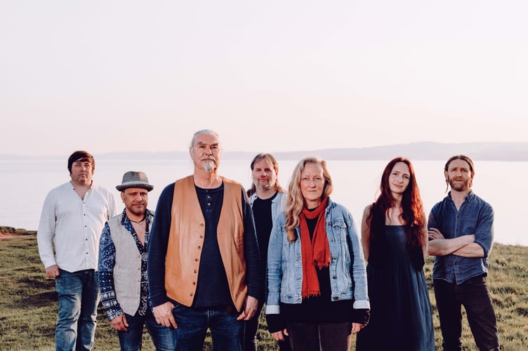 Saltlines - Raynor Winn and the Gigspanner Big Band