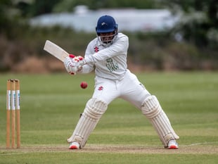 Lindsay leads Cally to victory as Dilshan strikes double century