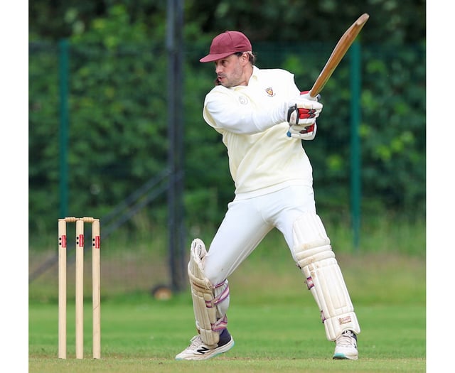 Menheniot-Looe move to within a point of leaders after derby victory
