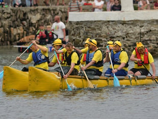 Looe’s Wacky Race raises a splashing £2,500 for town's lifeboats