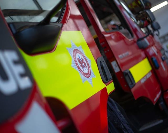 Fire crews tackle oven fire in Albaston home