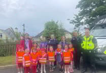 Liskeard Rainbows earn safety badges with help from local heroes