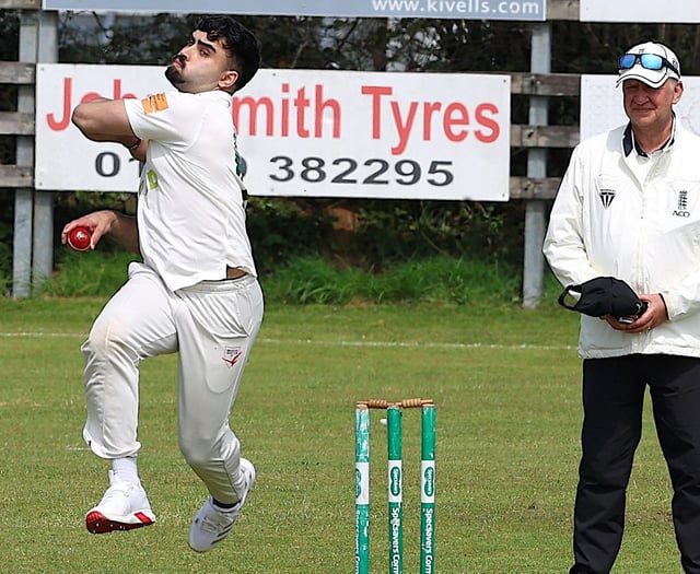 Greens were dismissed for just 98 in crucial clash at Moores Park
