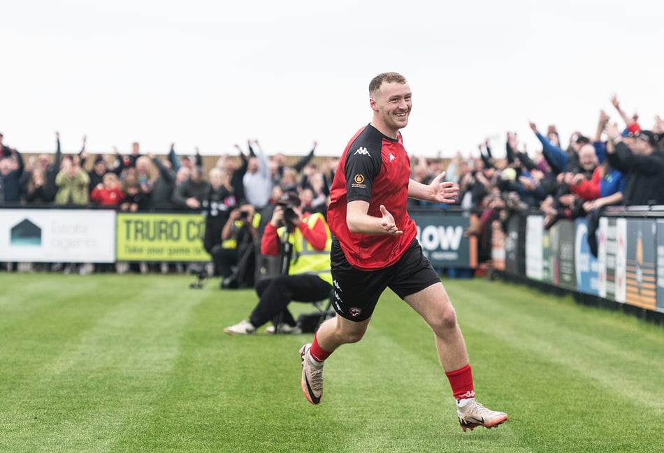 Truro secure Jephcott signing ahead of National League debut