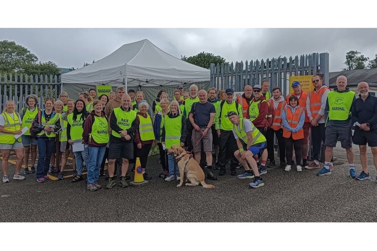 Tamar Trotters Mag 7 volunteers.