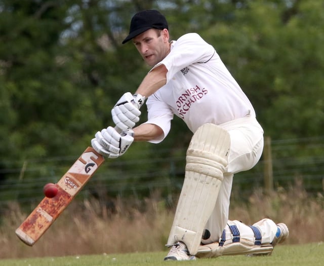 Leaders St Blazey Seconds pushed hard by Menheniot-Looe counterparts
