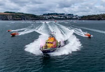 Lifeboat makes spectacular departure 