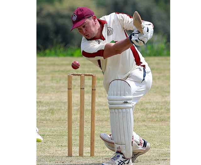 Turpin and Conway help Duloe see off St Neot as bottom four lose