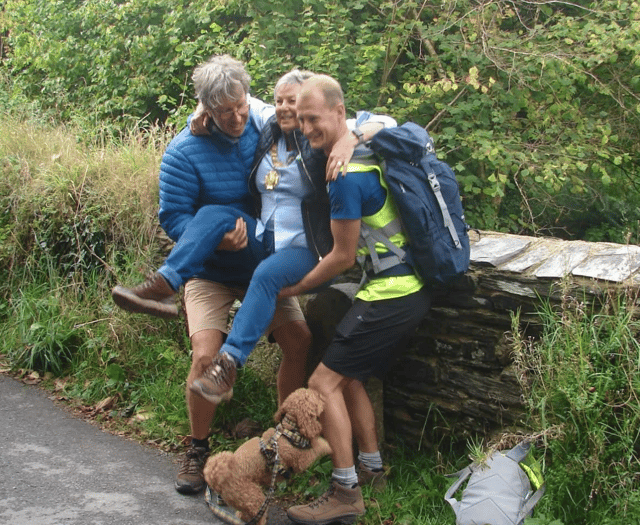 Retracing parish boundaries in historic tradition