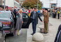 Queen visits project that supports vulnerable young people