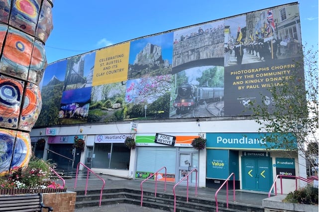 New banners have been placed on the Poundland building in the centre of St Austell. (Picture: St Austell Town Council)