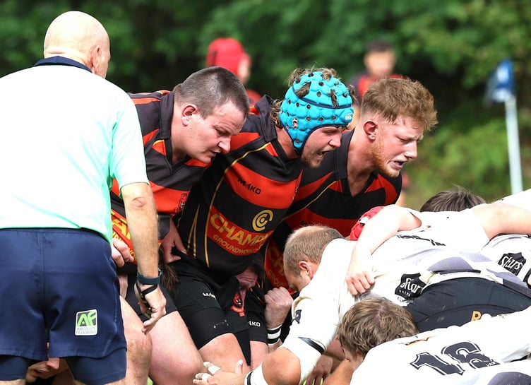 Liskeard-Looe v Launceston Castles.