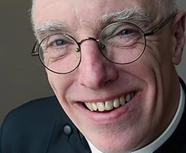 Reverend in court accused of sexual offences