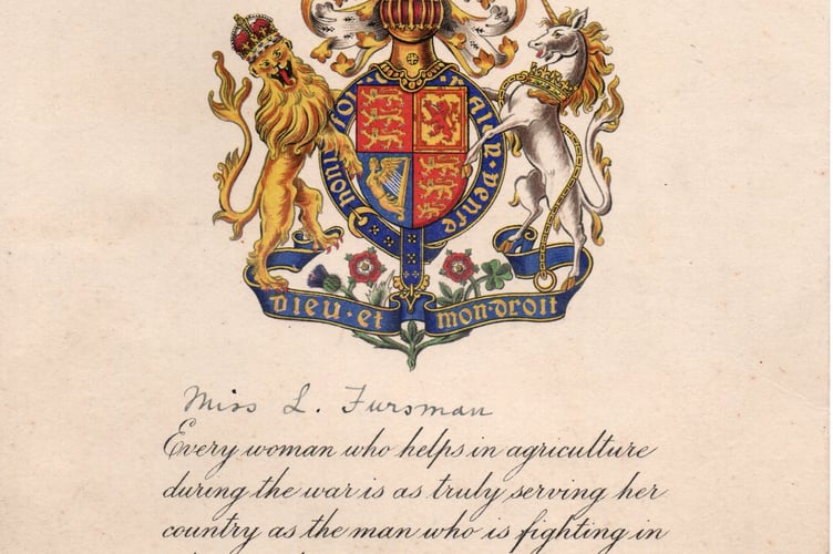 Certificate awarded to women and girls working on the land during WWI