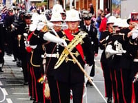 Torpoint welcomes HMS Raleigh in traditional parade