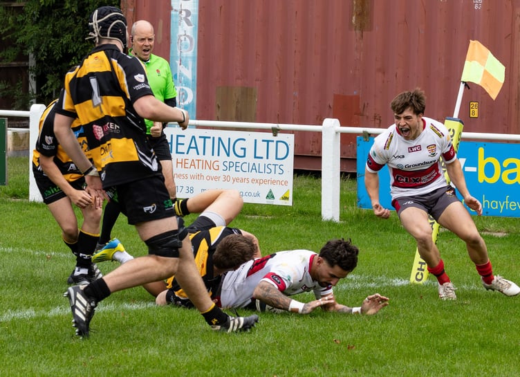 Alex Ducker and Harry Larkins.