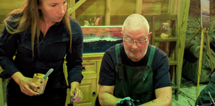 Seascape artist stages workshop 