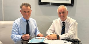 Reform reacts to leader resignation with emergency election