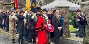 Mayor leads Saltash in moving Remembrance tribute