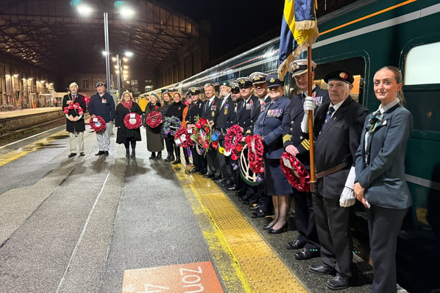 NHS staff and veterans unite for Poppies to Paddington journey