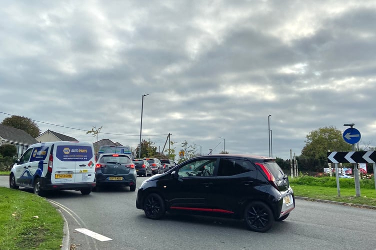 Congestion on the Mount Charles Roundabout in St Austell caused by the gas works. (Picture: Andrew Townsend)
