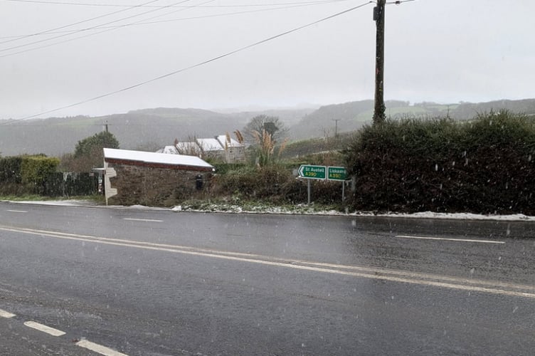 Snow and ice have been causing problems on the roads in the St Austell area. (Picture: St Austell Police)