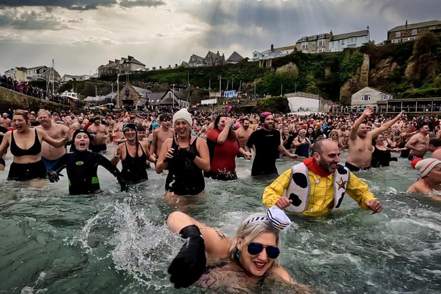 Braa-ave people invited to take a dip on New Year's Day for charity