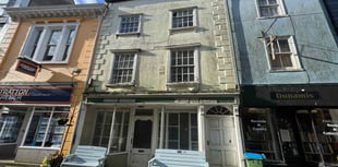 Shop in Liskeard town centre sells at auction