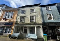 Shop in Liskeard town centre sells at auction