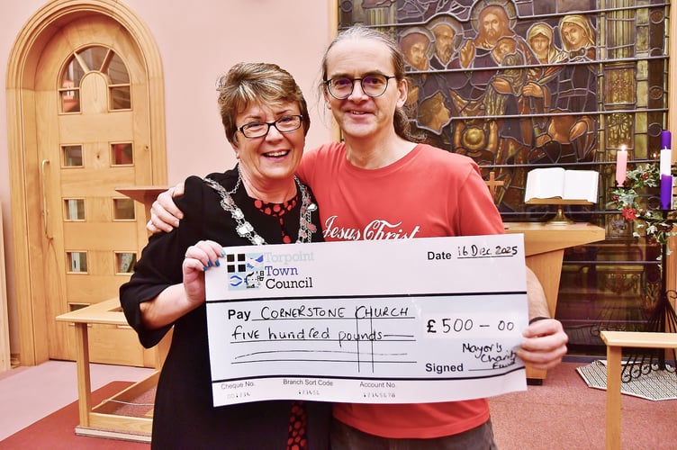 Mayor Julie Martin handed over a cheque for £500 towards the Cornerstone Church building fund