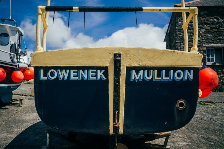 Fishing boat in Mullion