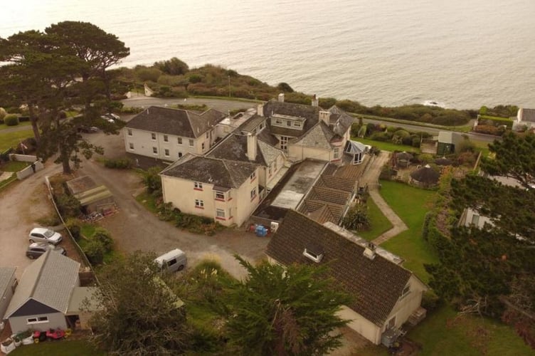 The hotel in Carlyon Bay which could be pulled down to make way for new homes (Picture: Cornwall Planning Group)