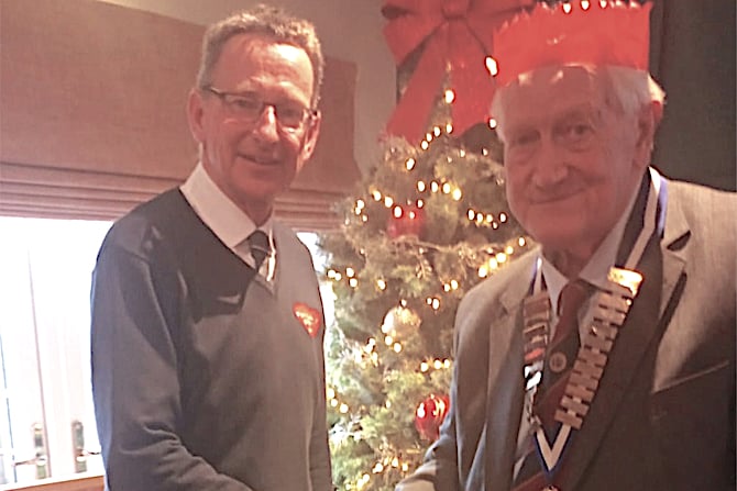 Speaker Andrew Prowse with club chairman Tom French.