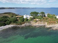 Cornish house from Daphne du Maurier novel goes on sale