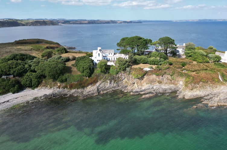 An historic waterfront property featured in a Daphne du Maurier novel has come up for sale - with the bonus of having its own private beach. Chapel Point House is a unique Grade-II listed home which was featured in the Daphne du Maurier novel, The House on the Strand. This cliff-top house is now for sale with a freehold guide price of £4 million and features five bedrooms, four bathrooms and five reception rooms.