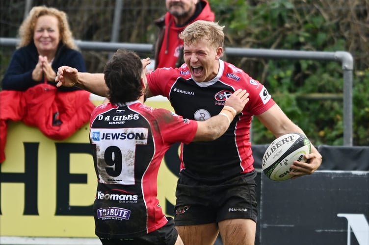 The Cornish Pirates are set to welcome Premiership side Harlequins to the Mennaye for a friendly in March